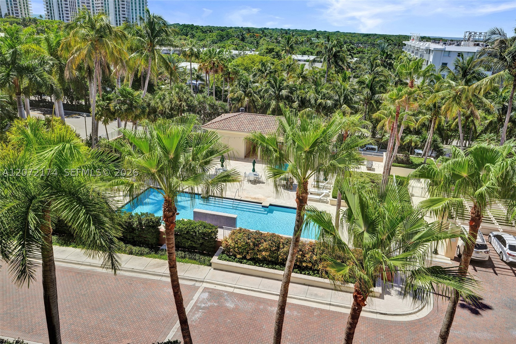 765 Crandon Blvd #603 Key Biscayne, FL 33149