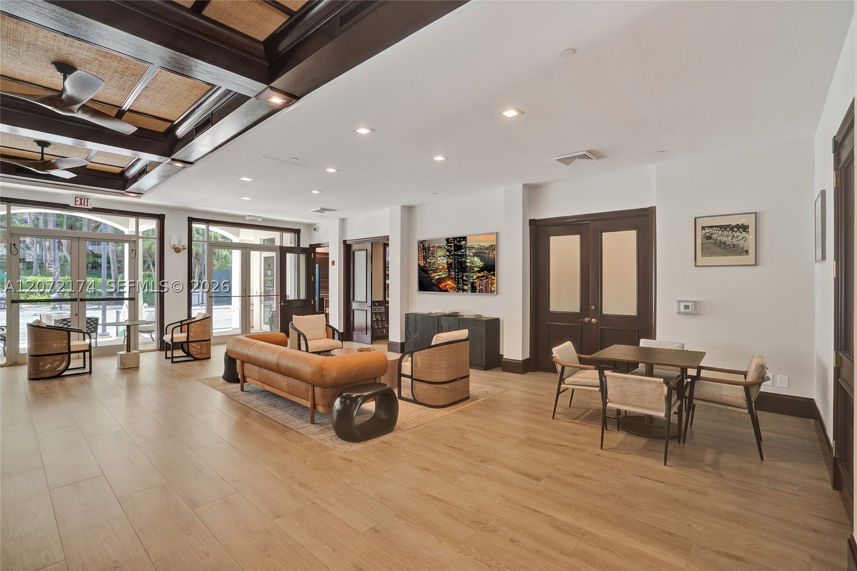 765 Crandon Blvd #603 Key Biscayne, FL 33149