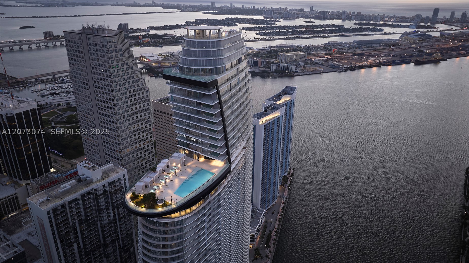 300 Biscayne Blvd Way #2608W Miami, FL 33131