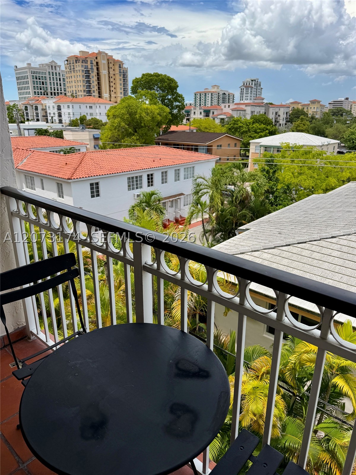 37 Majorca Ave #402