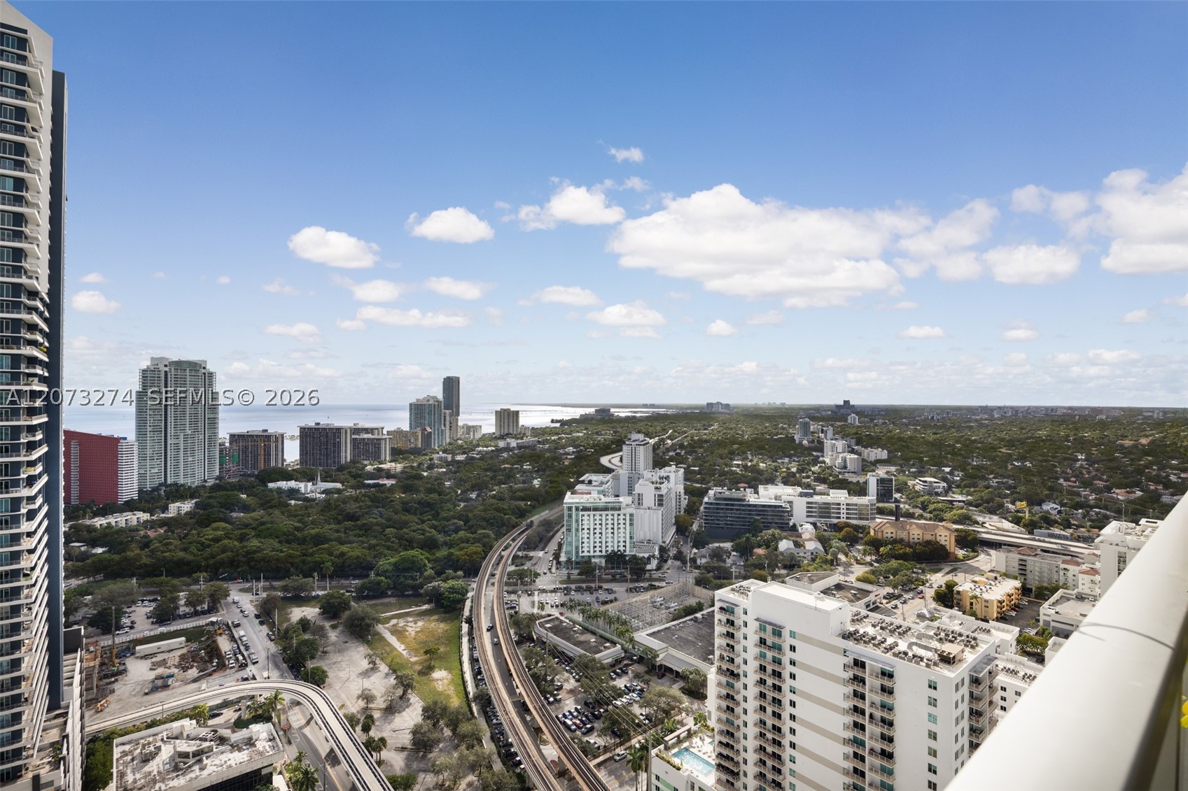 79 SW 12th St #PH3904-S Miami, FL 33130