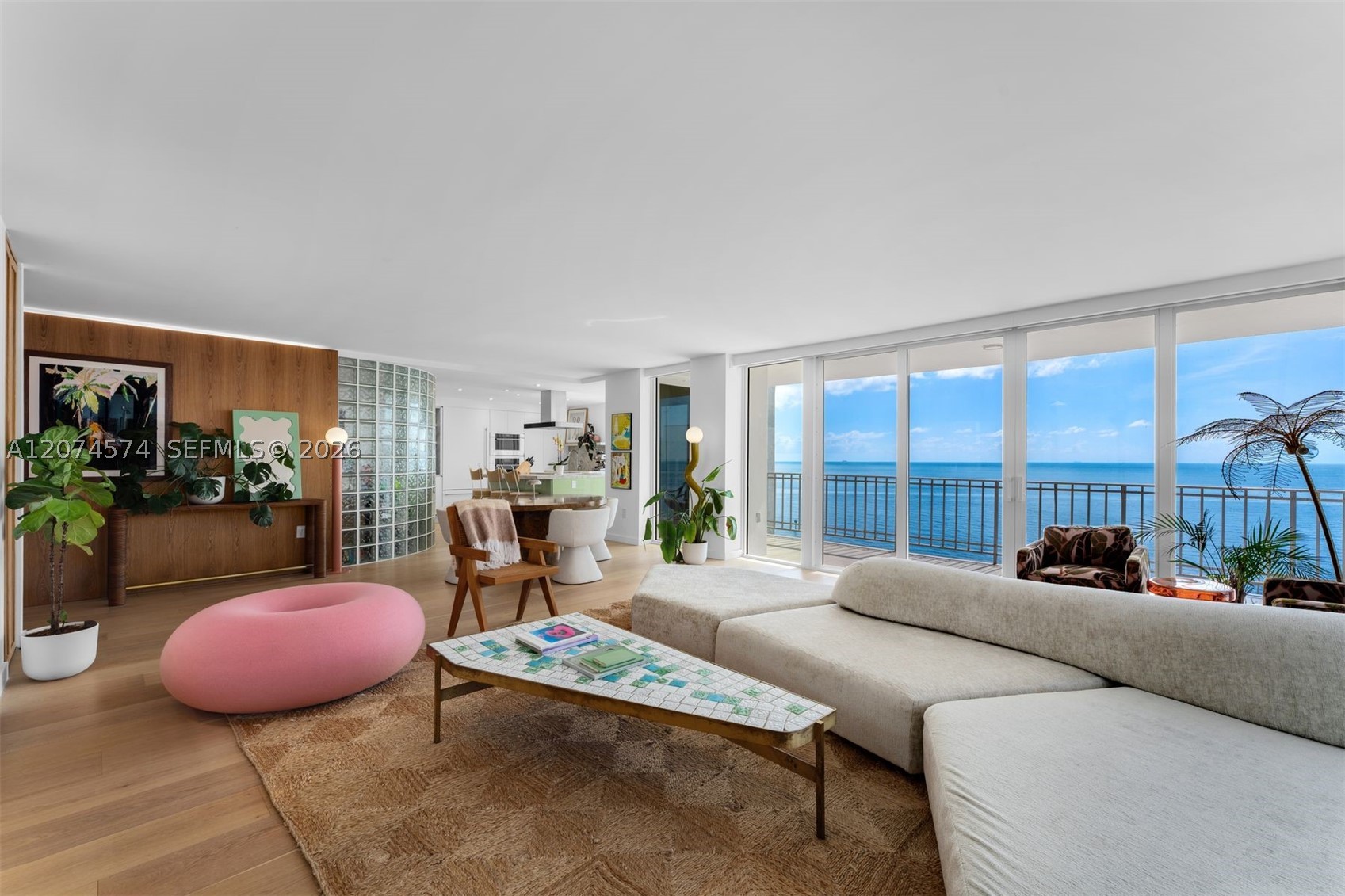 881 Ocean Dr #10A Key Biscayne, FL 33149
