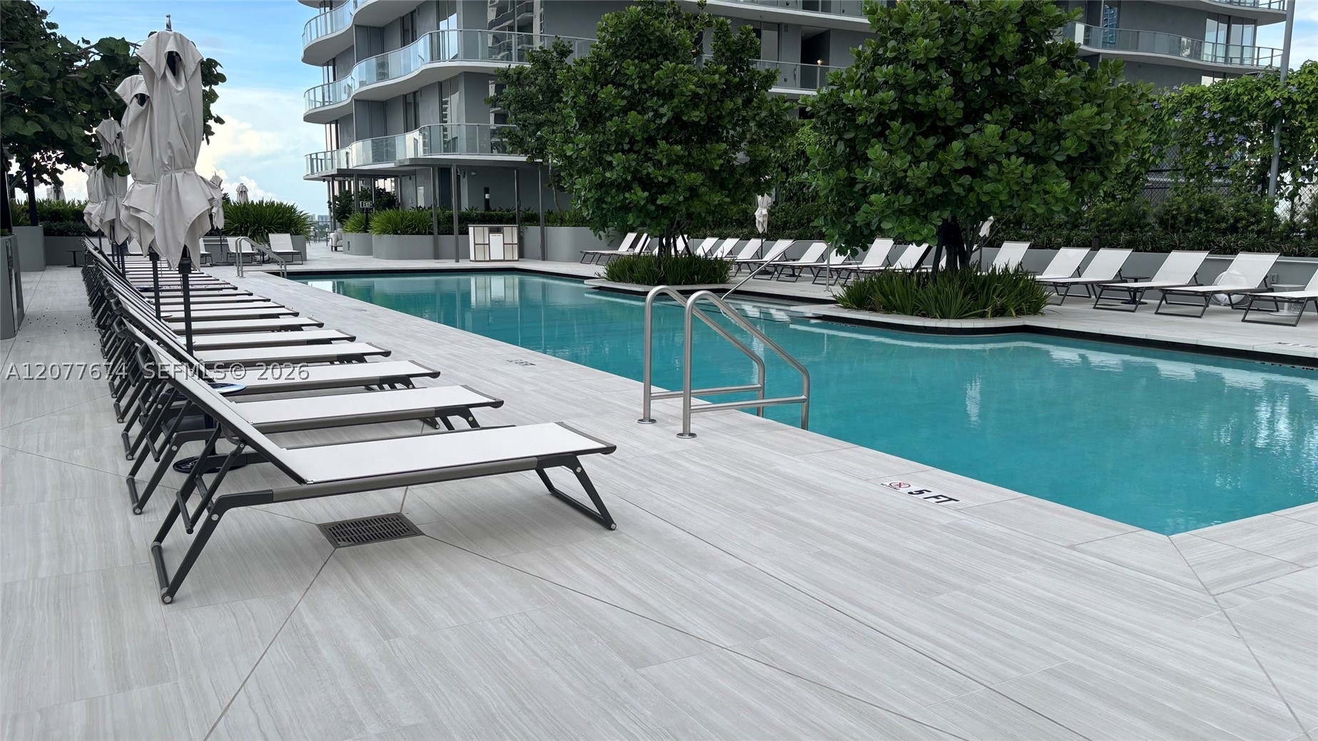 1400 Biscayne Blvd #2106 Miami, FL 33132