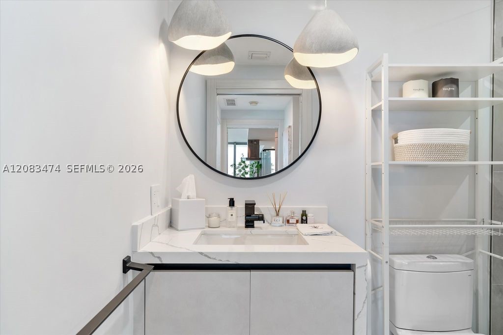 6899 Collins Ave #1008 Miami Beach, FL 33141