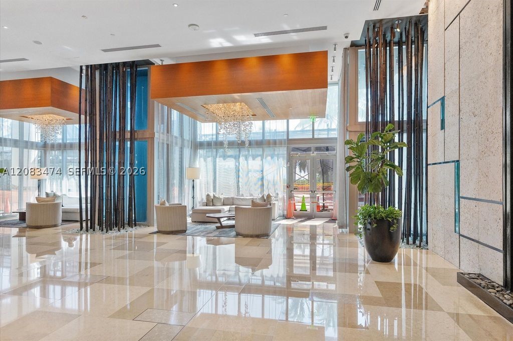 6899 Collins Ave #1008 Miami Beach, FL 33141