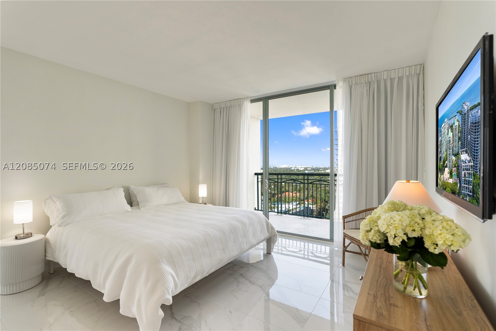image Ritz-Carlton Coconut Grove3