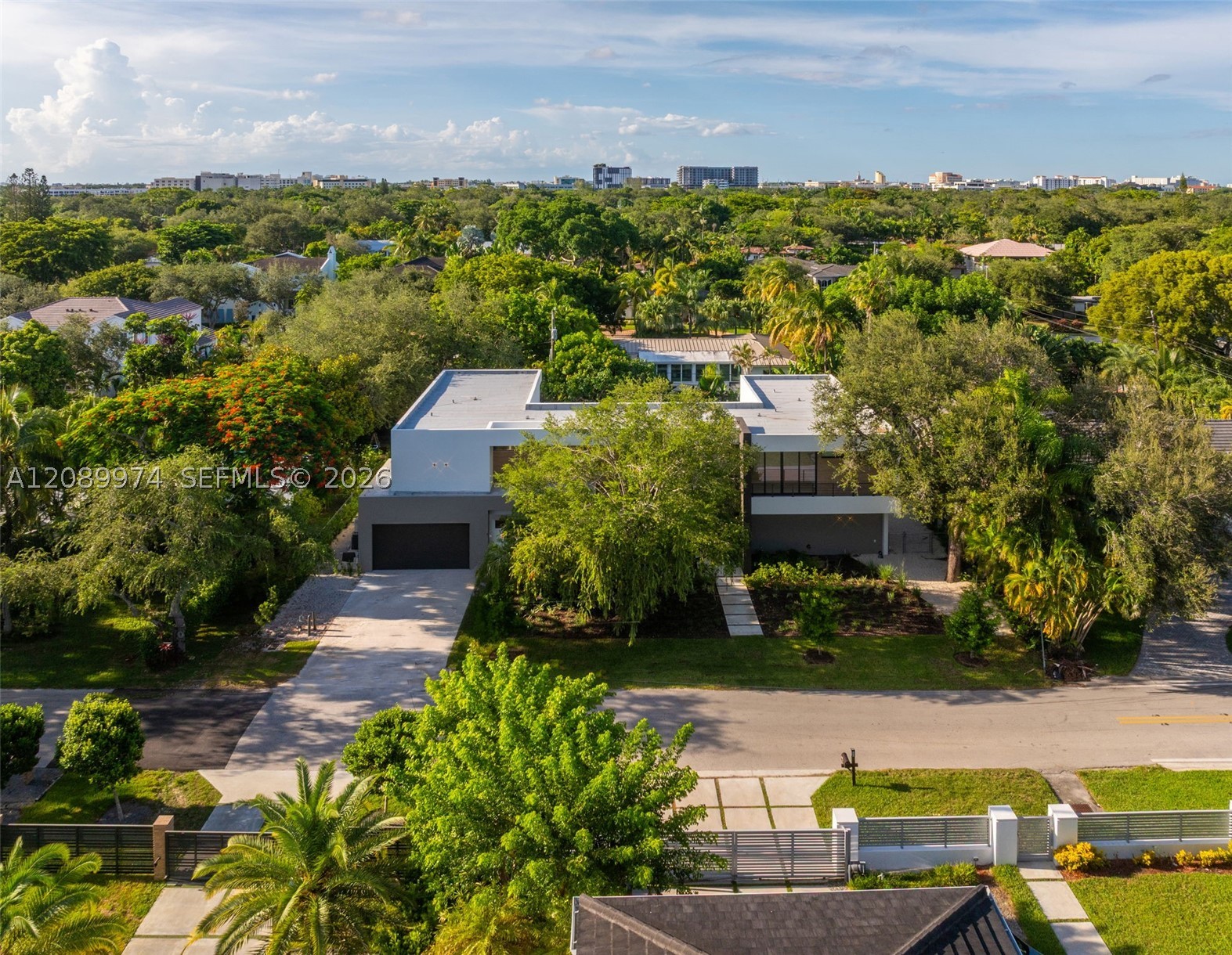 5921 SW 84th St South Miami, FL 33143