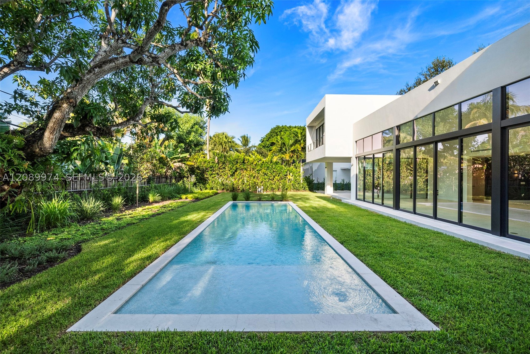 5921 SW 84th St South Miami, FL 33143