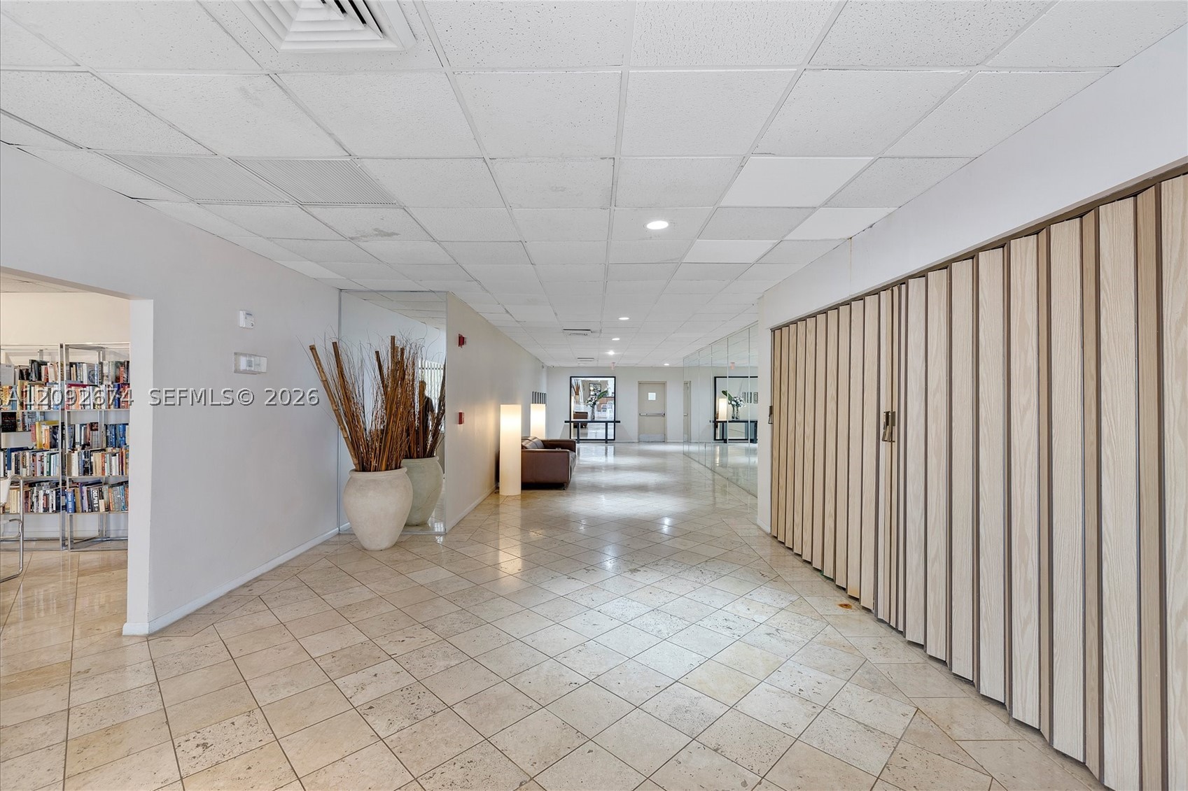 image Ten Thousand Plaza26