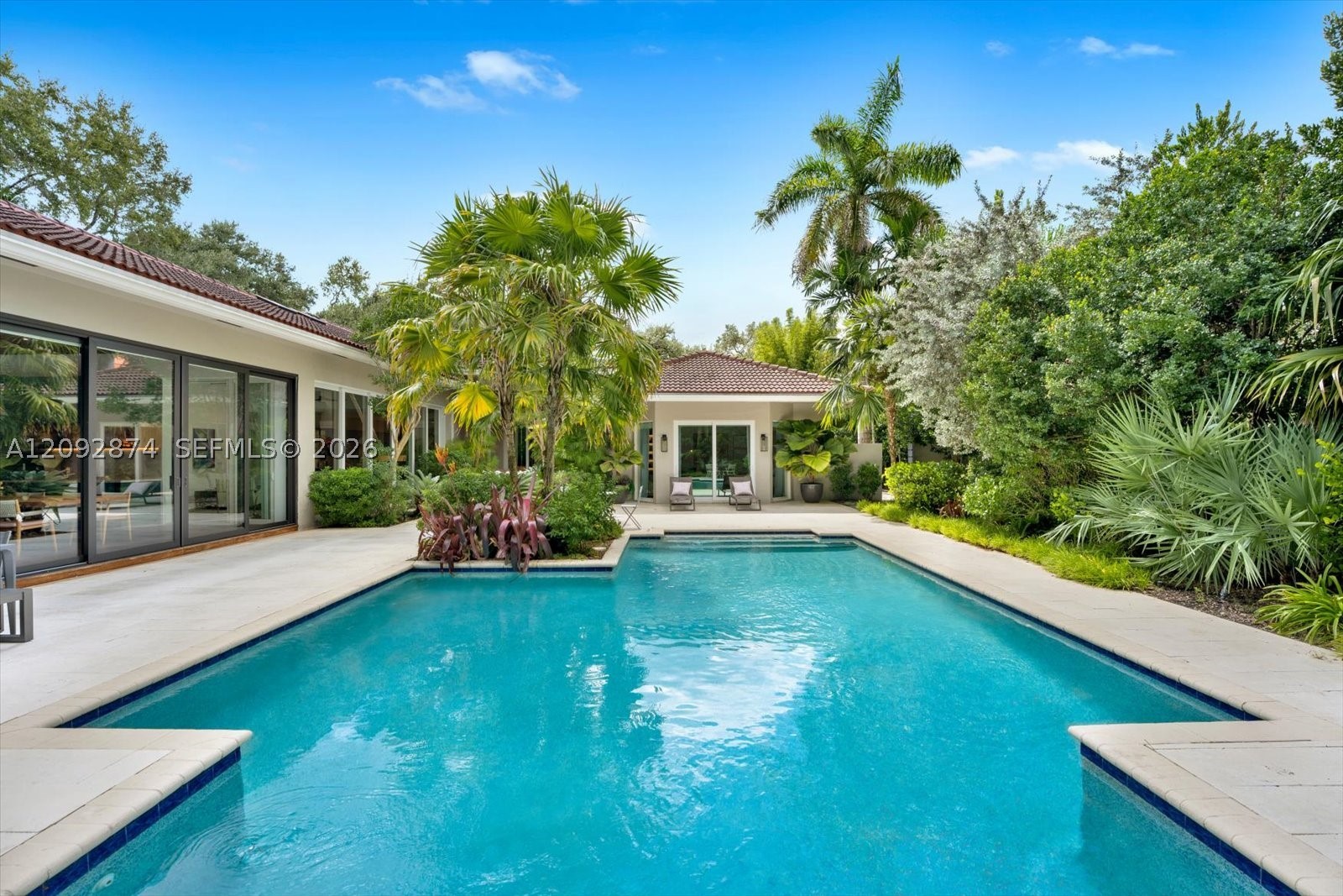 4801 SW 74th Ter Miami, FL 33143