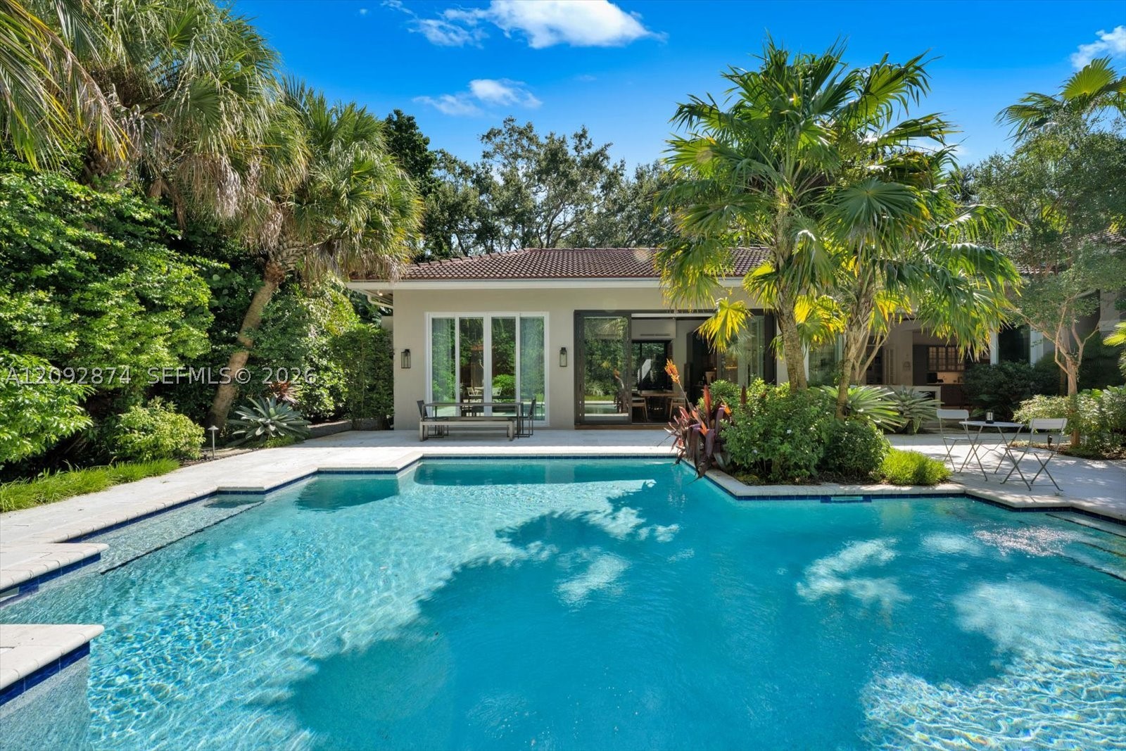 4801 SW 74th Ter Miami, FL 33143