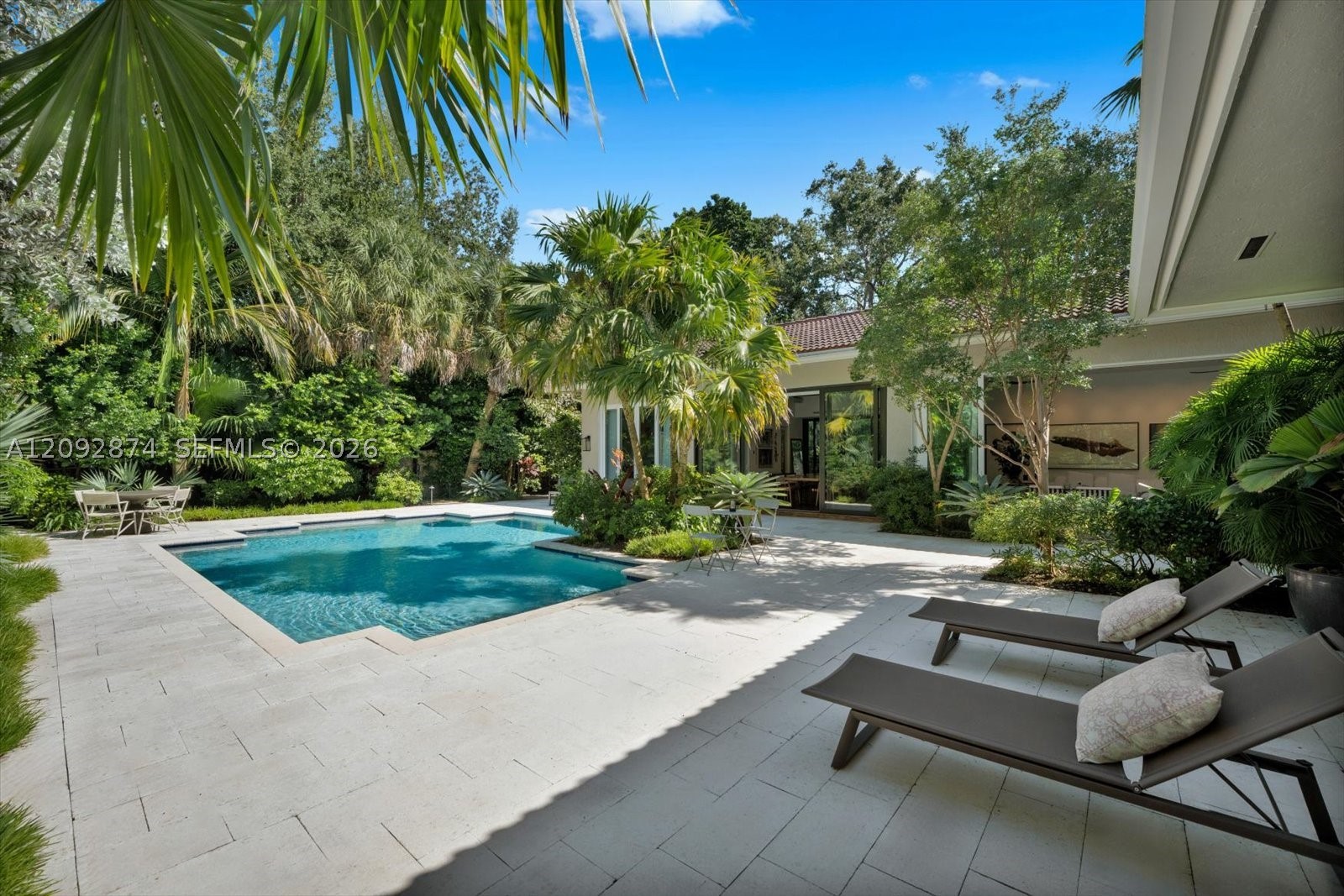 4801 SW 74th Ter Miami, FL 33143