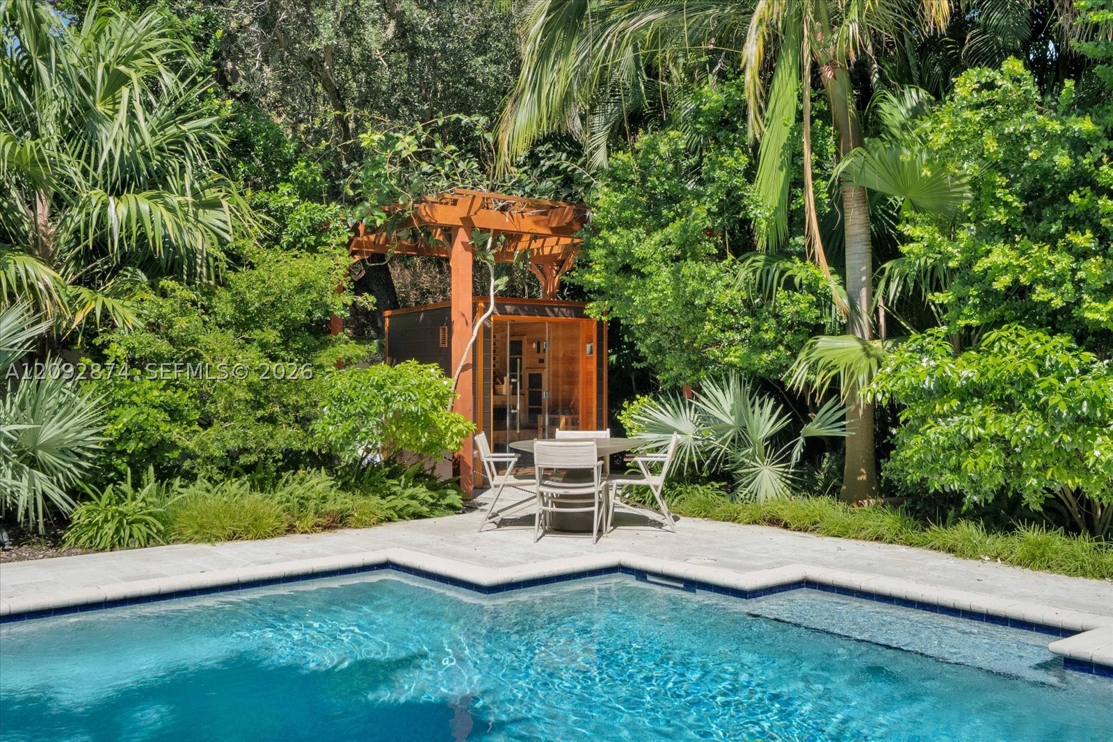 4801 SW 74th Ter Miami, FL 33143