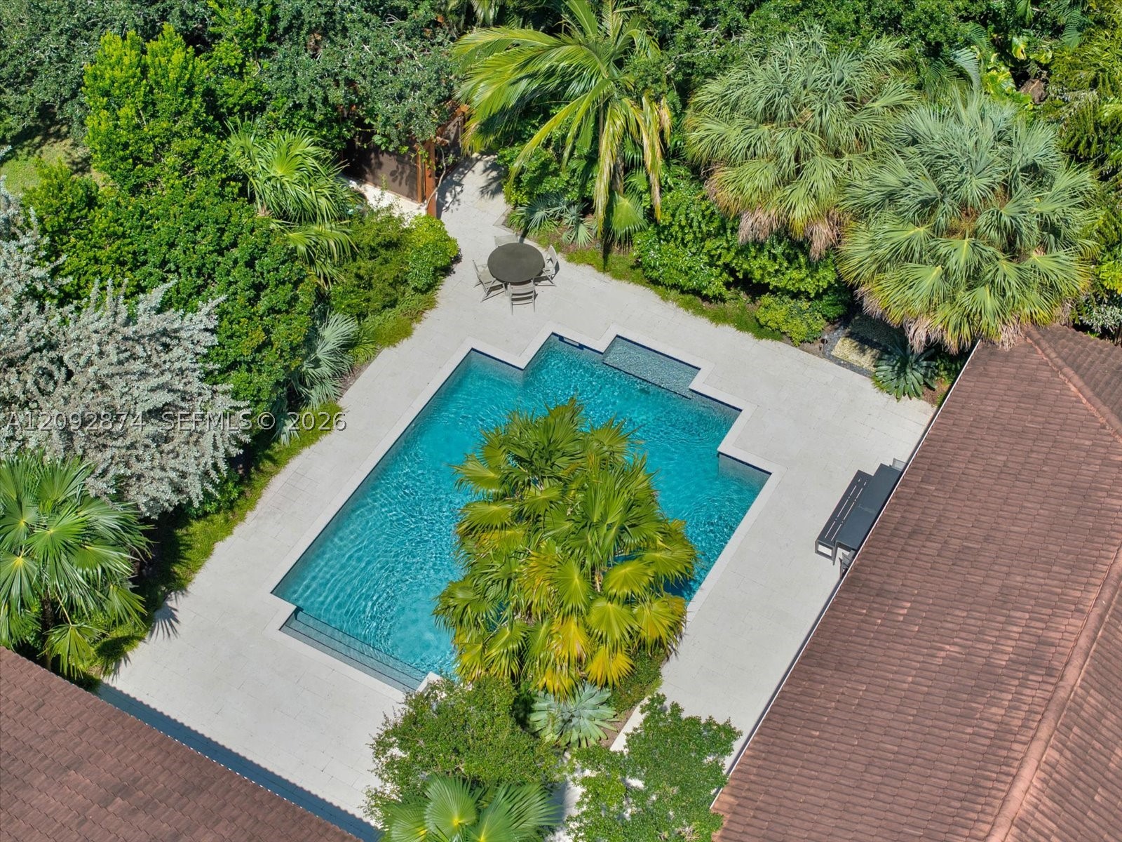 4801 SW 74th Ter Miami, FL 33143