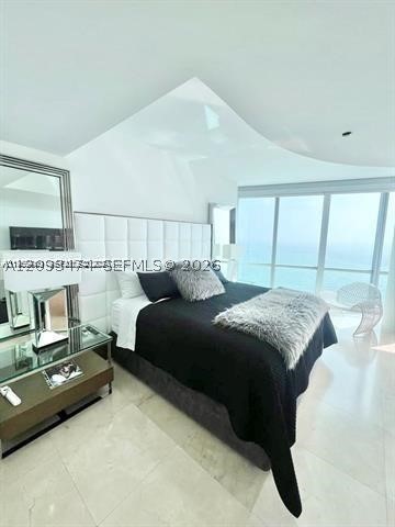 image Jade Ocean12