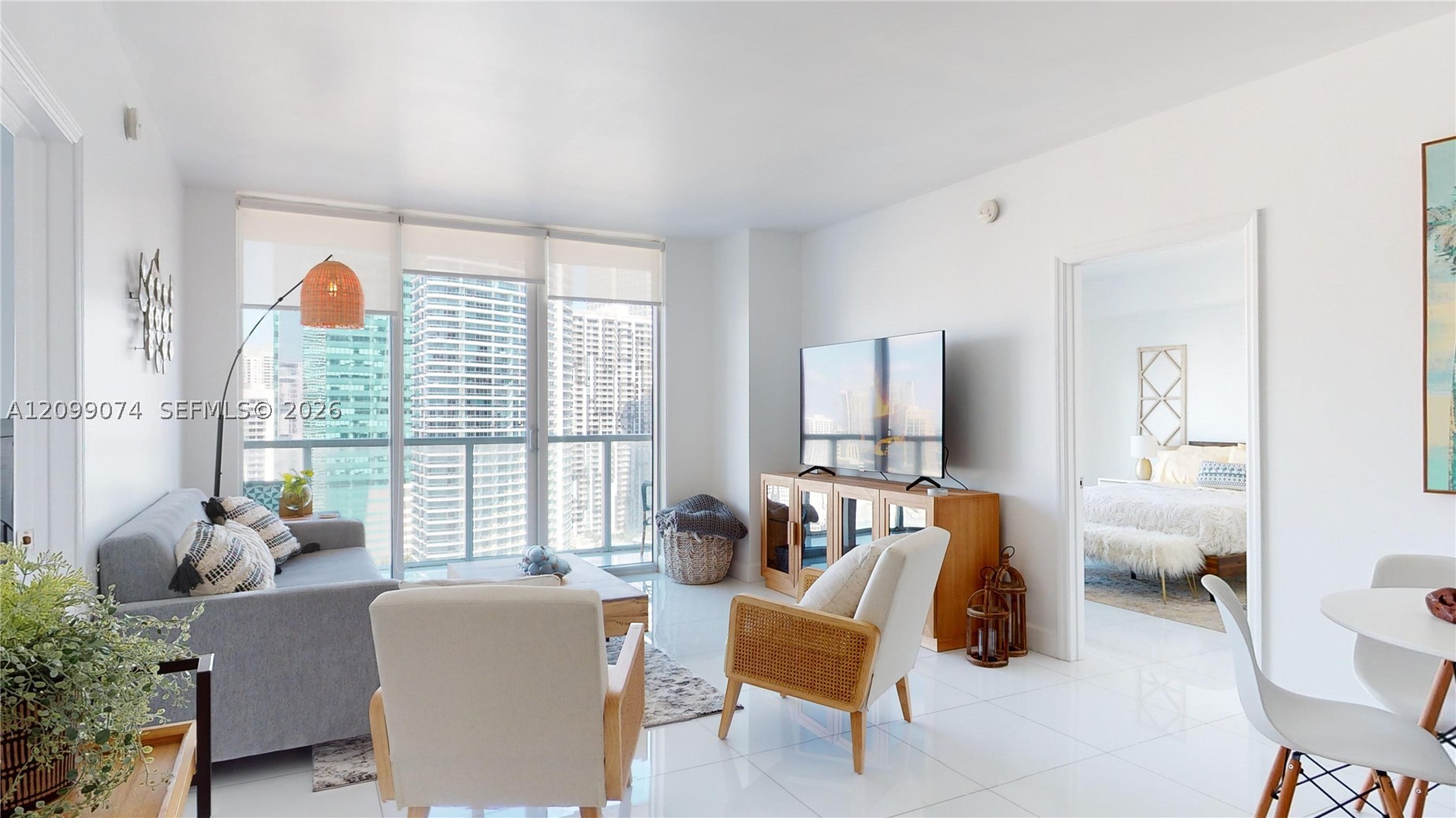 500 Brickell Ave #3405