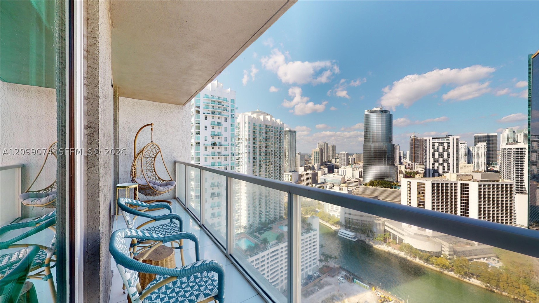 image 500 Brickell East30