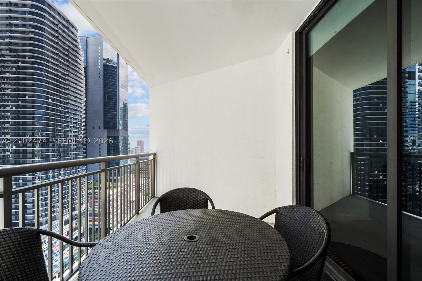 image Nine at Mary Brickell Village16