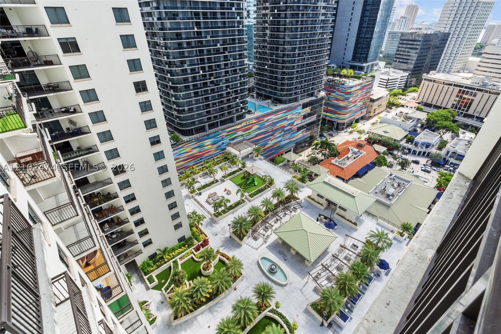 image Nine at Mary Brickell Village18