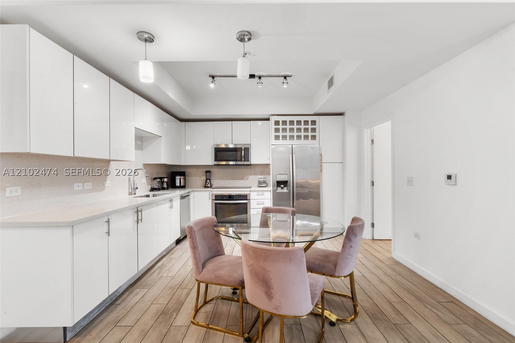 image Nine at Mary Brickell Village1
