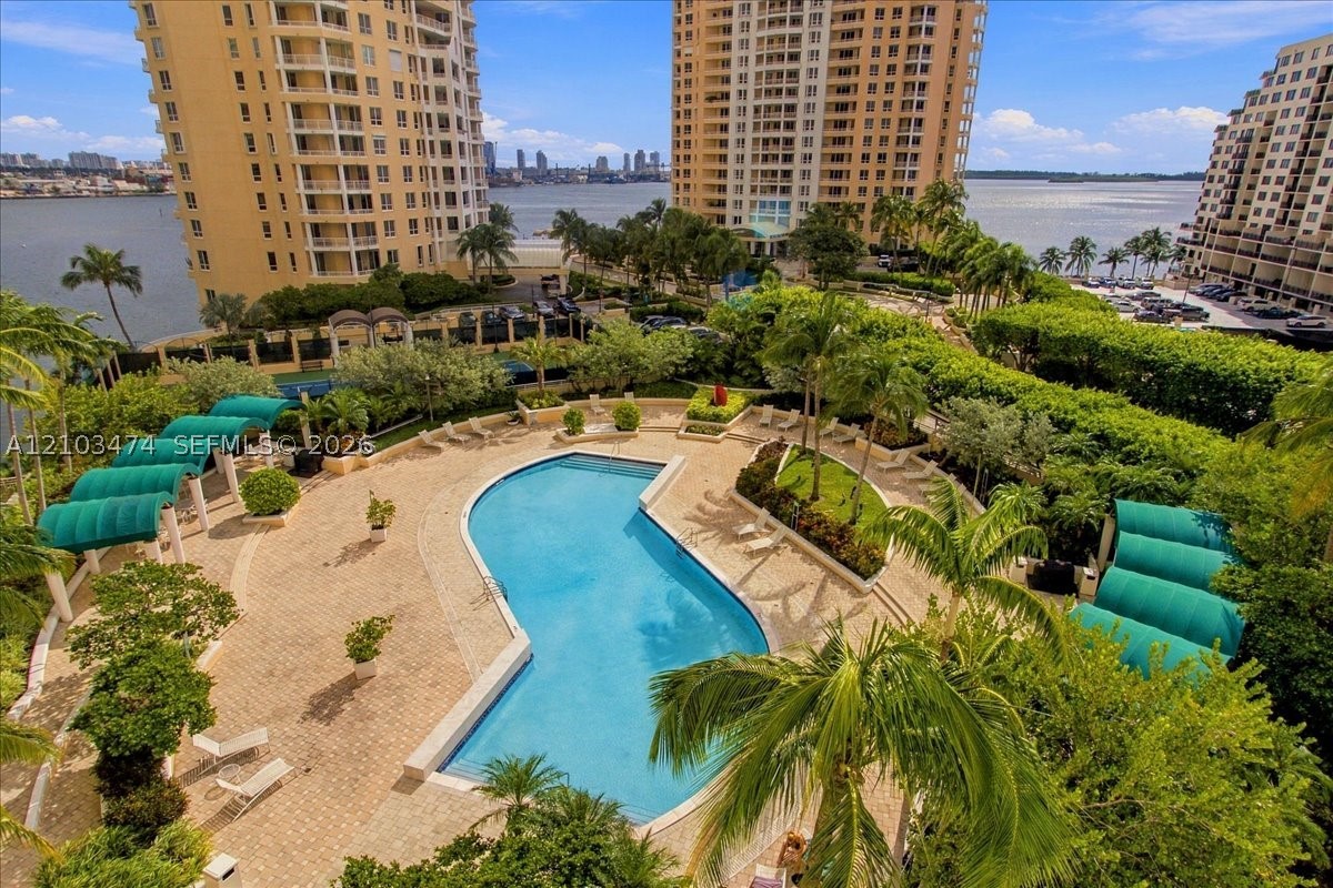 888 Brickell Key Dr #1005
