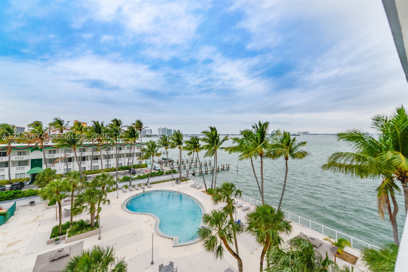 1865 79th St Cswy #5H North Bay Village, FL 33141