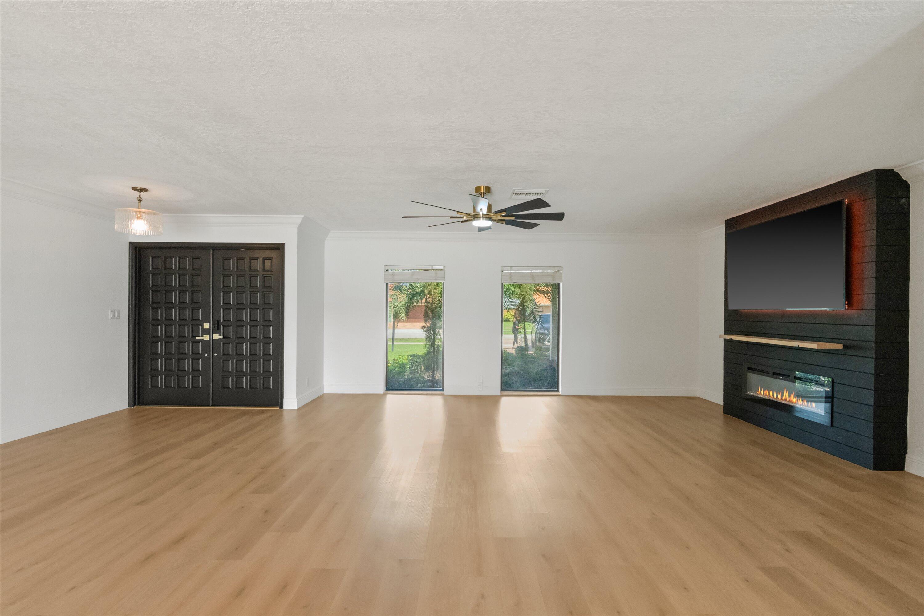 12853 Guilford Wellington, FL 33414