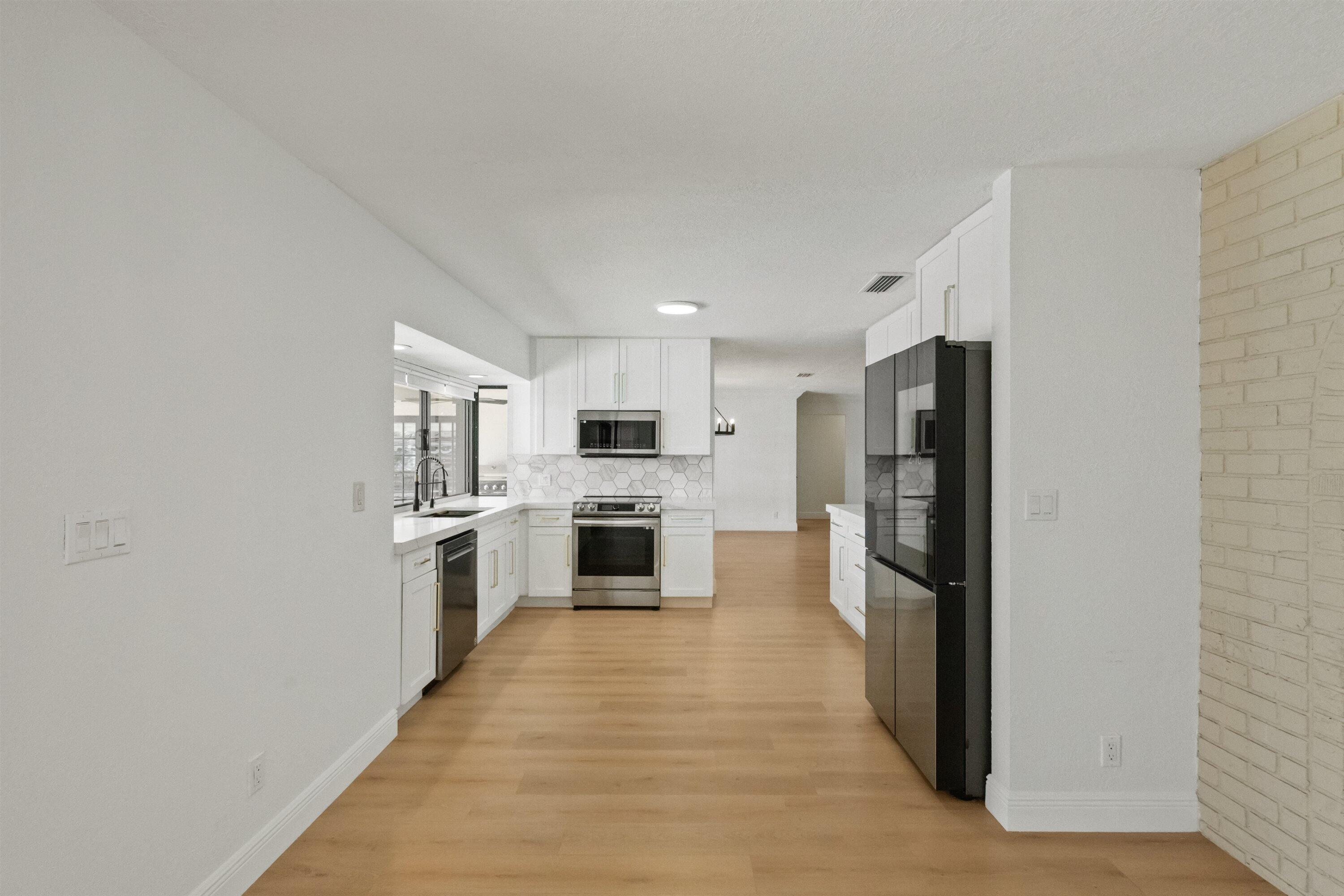 12853 Guilford Wellington, FL 33414