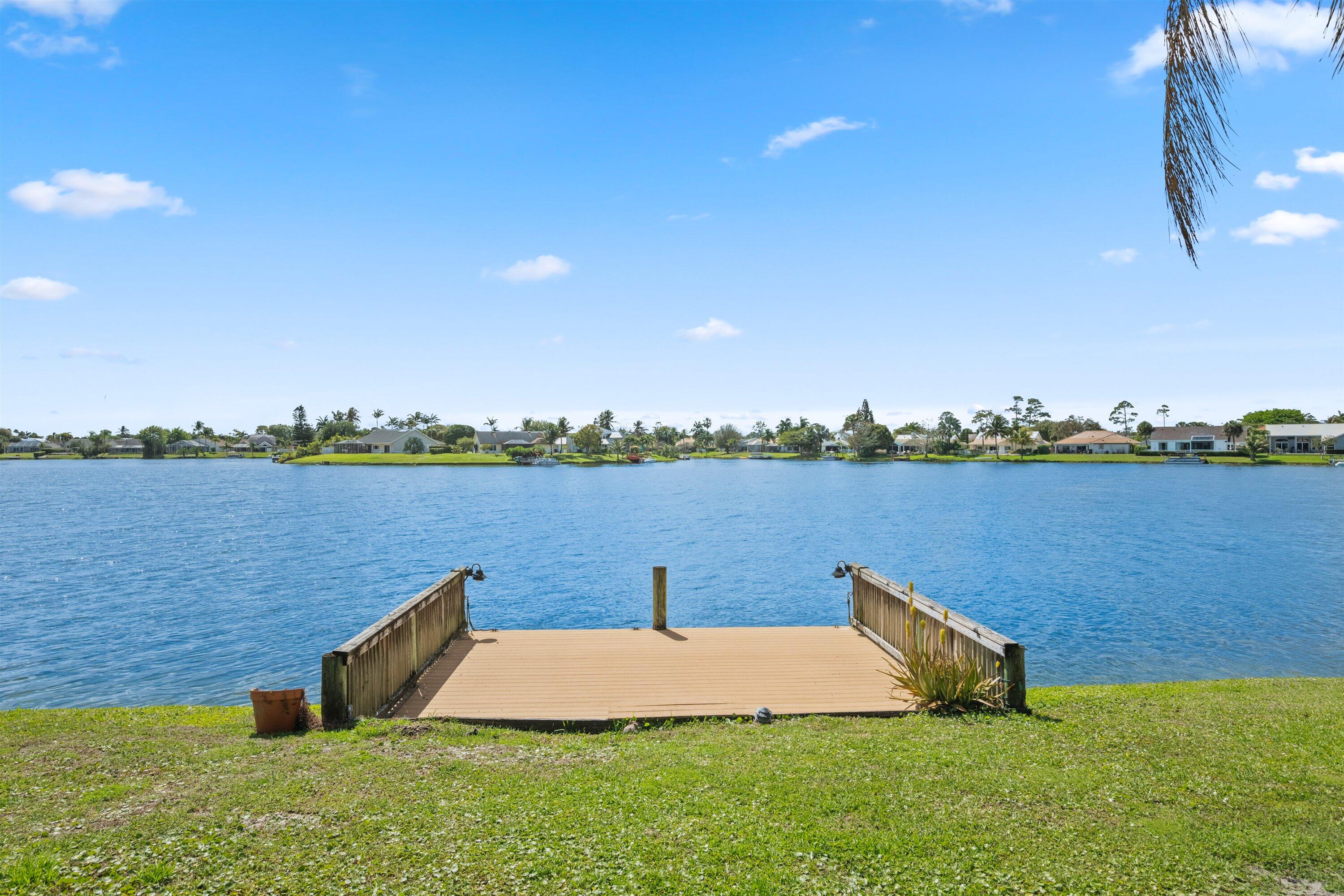 12853 Guilford Wellington, FL 33414