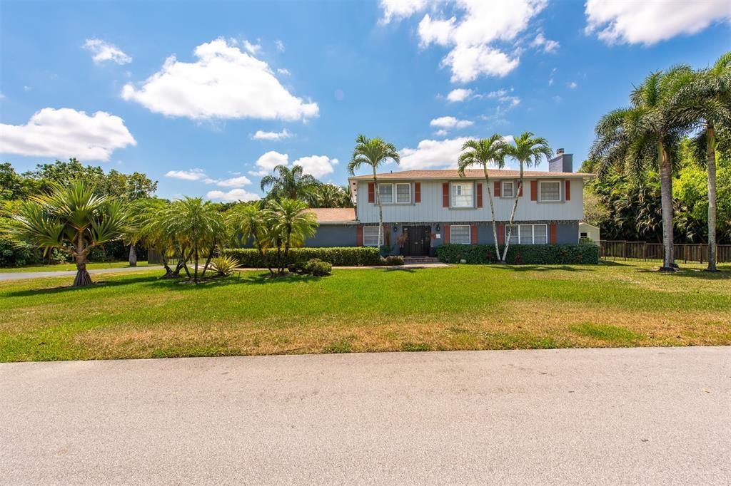 11650 SW 1st Plantation, FL 33325