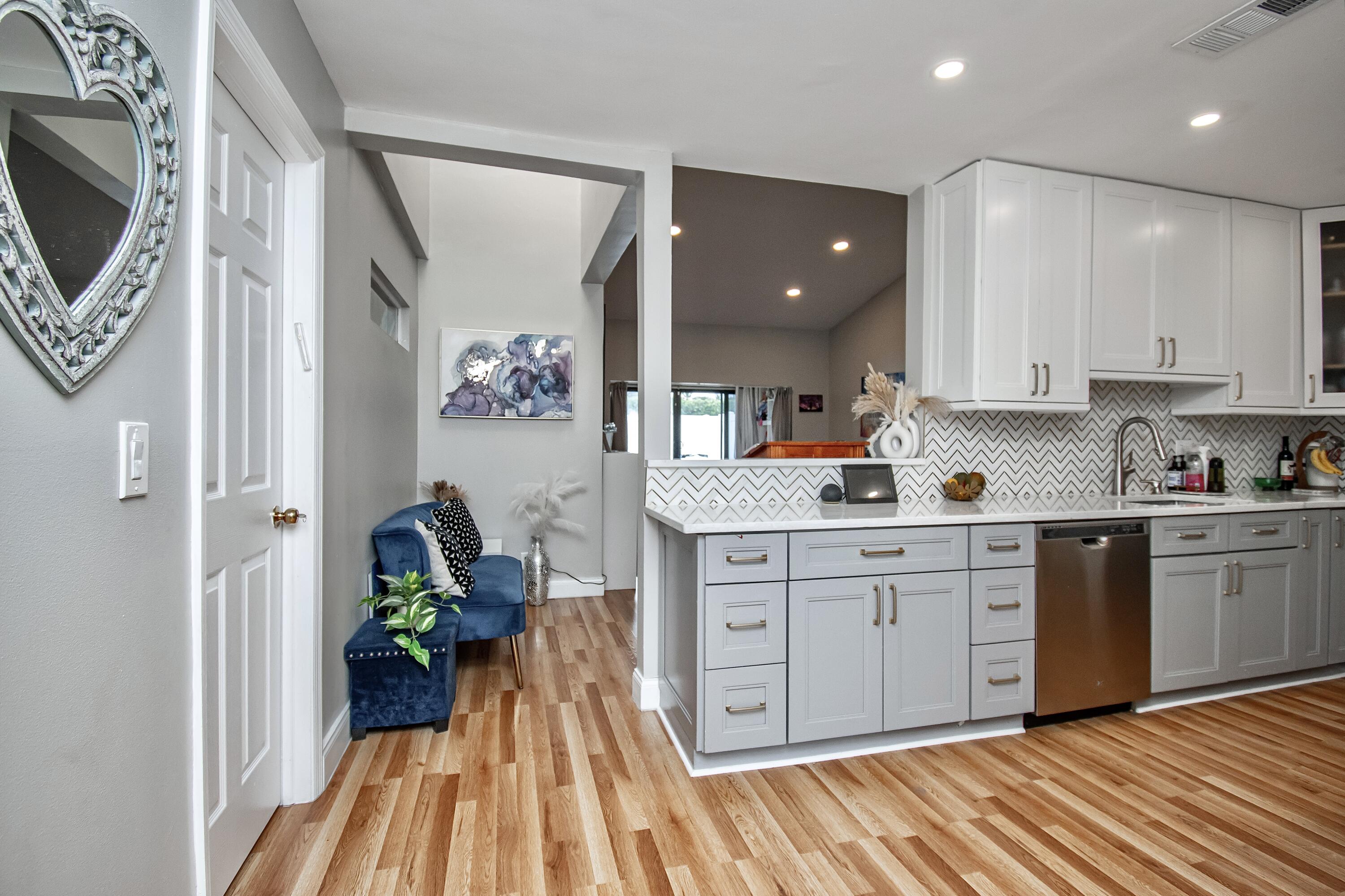 22163 Thomas Boca Raton, FL 33433