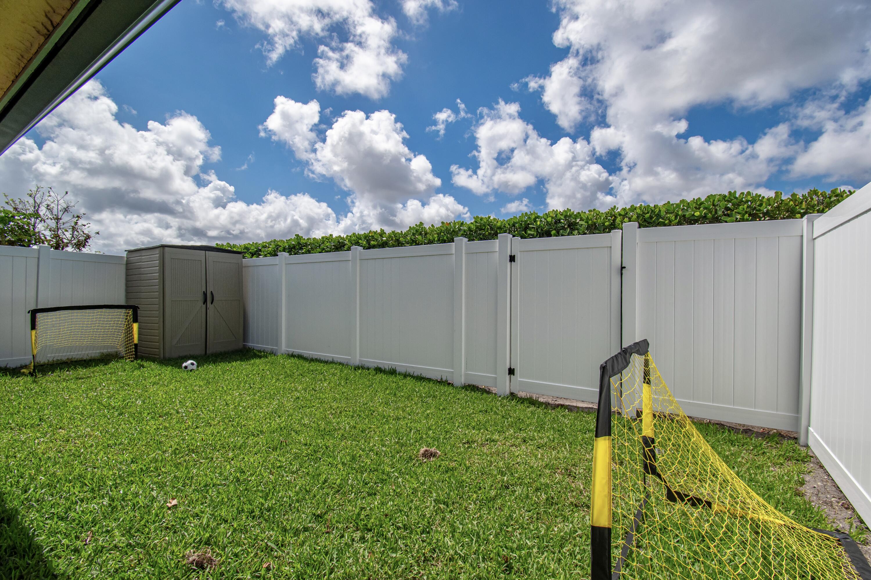 22163 Thomas Boca Raton, FL 33433