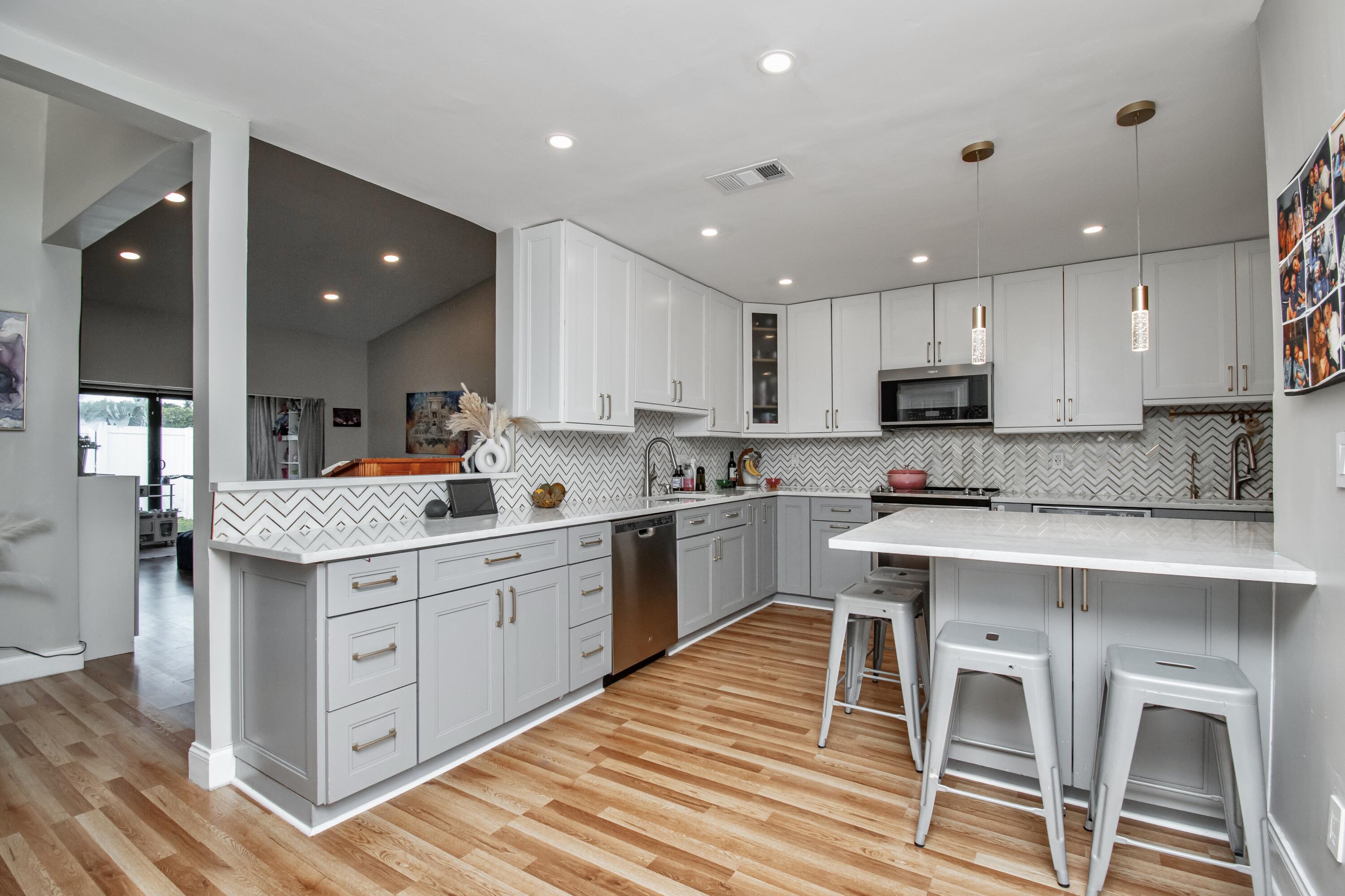 22163 Thomas Boca Raton, FL 33433