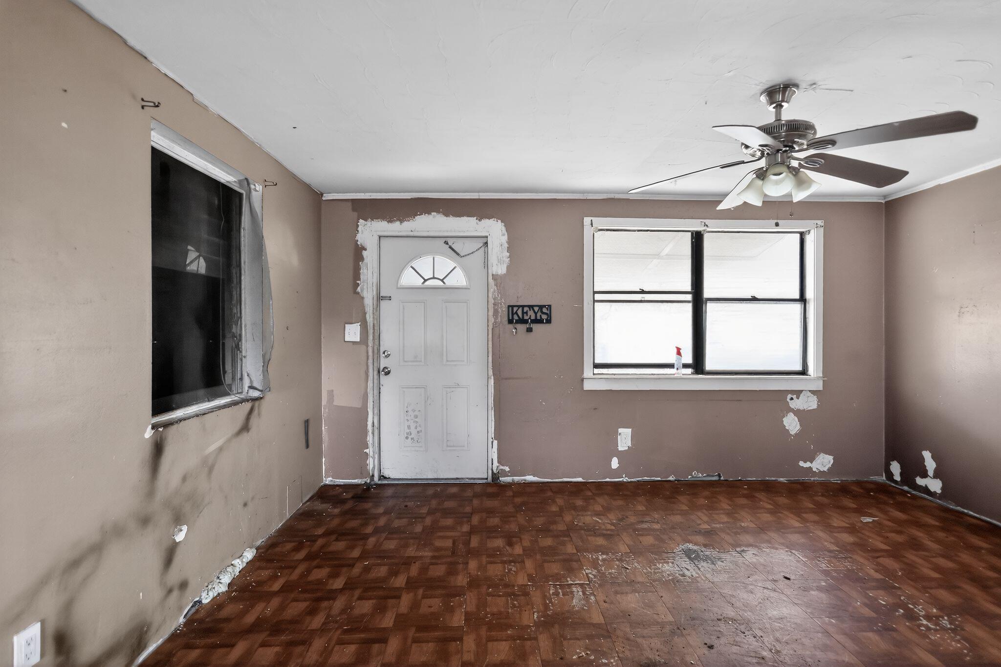 4138 Faith West Palm Beach, FL 33406