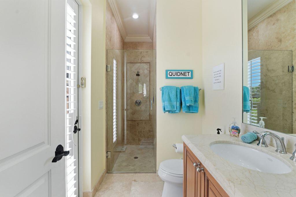 2221 NE 48th Lighthouse Point, FL 33064