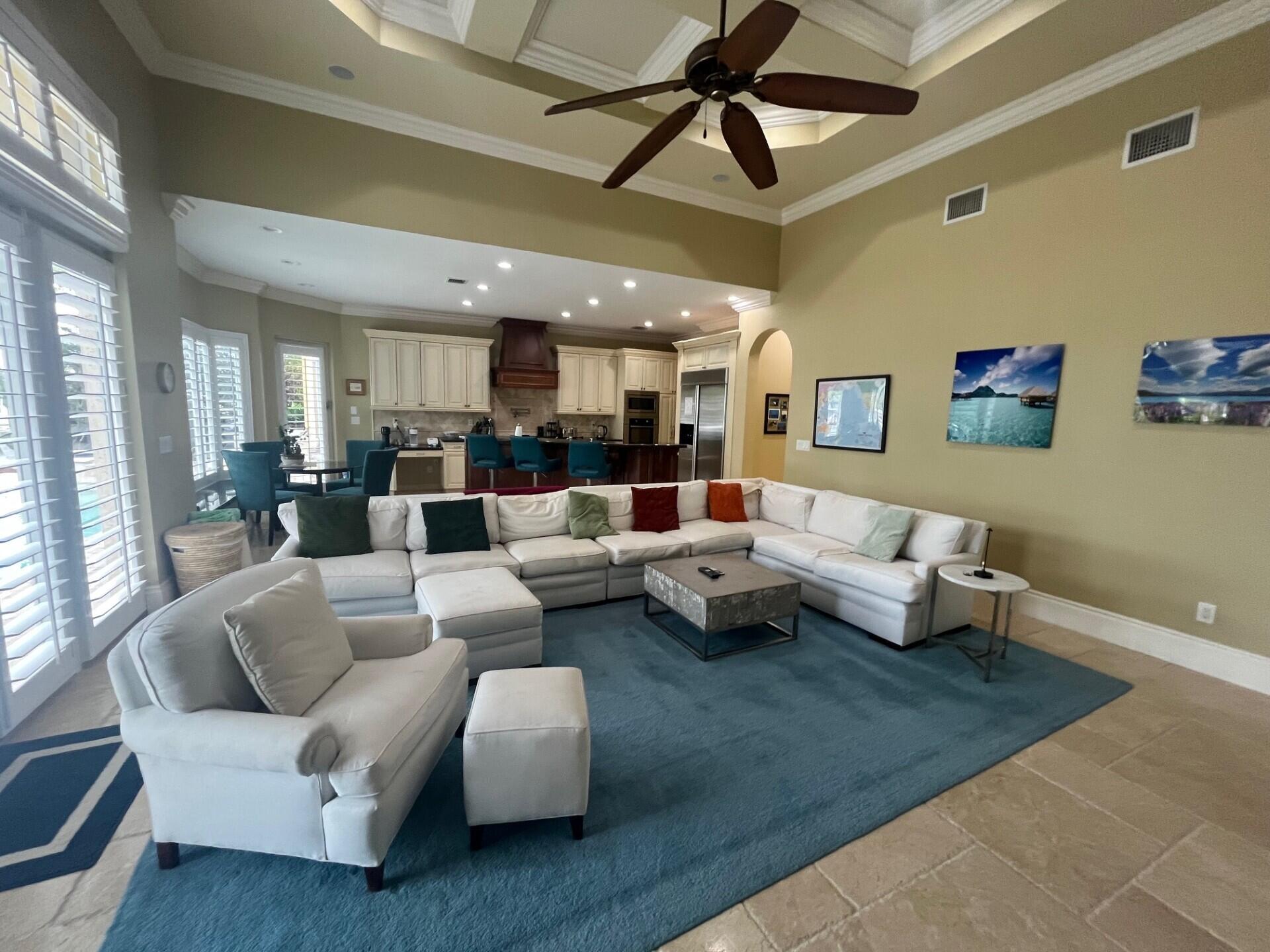 2221 NE 48th Lighthouse Point, FL 33064