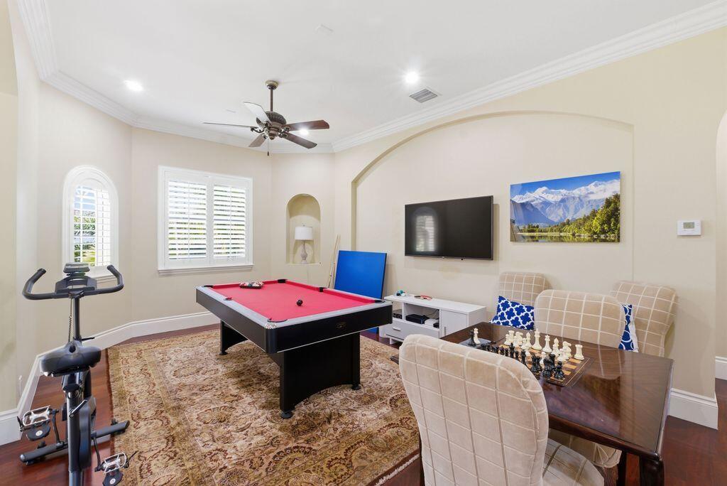 2221 NE 48th Lighthouse Point, FL 33064