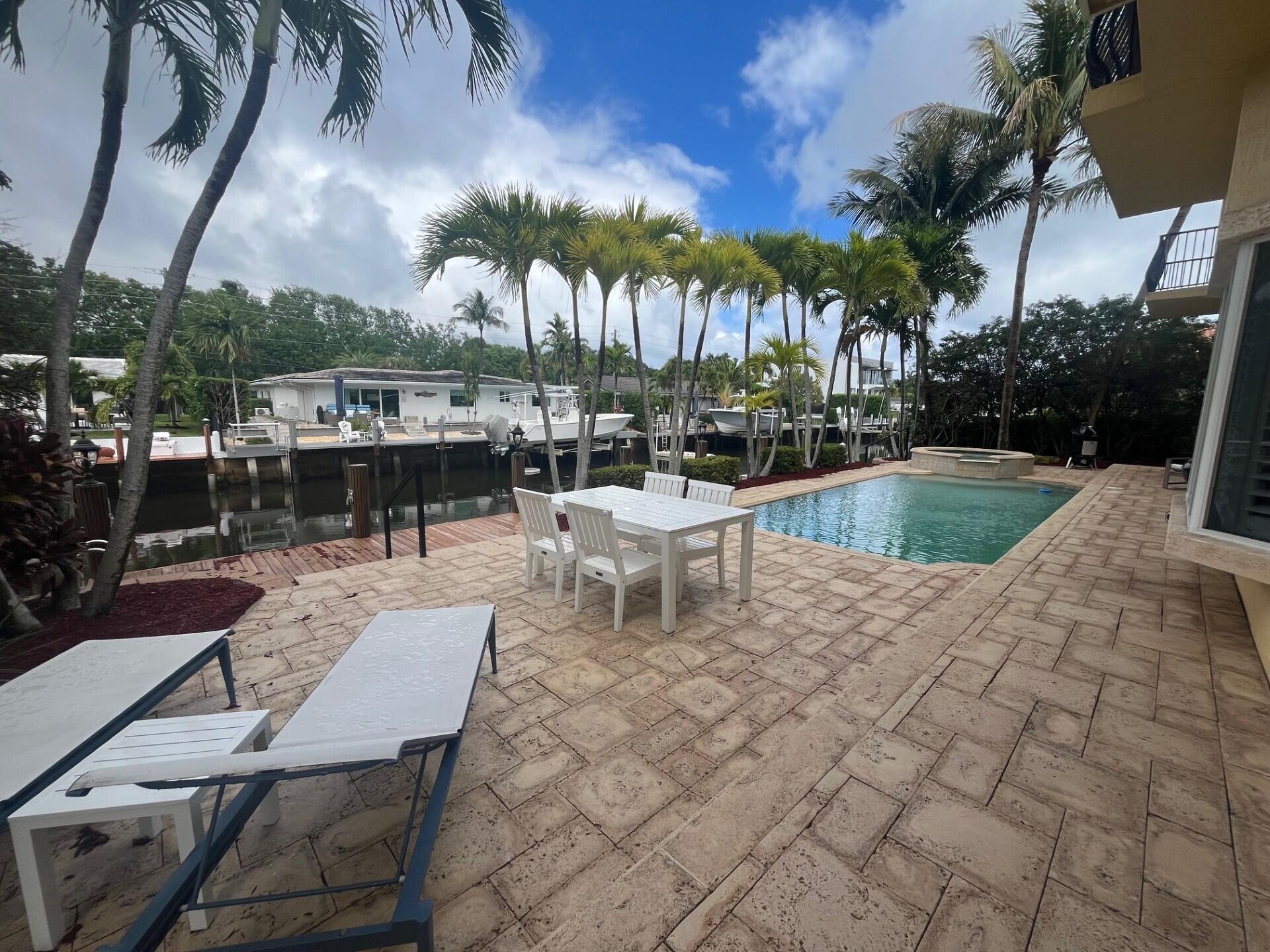 2221 NE 48th Lighthouse Point, FL 33064