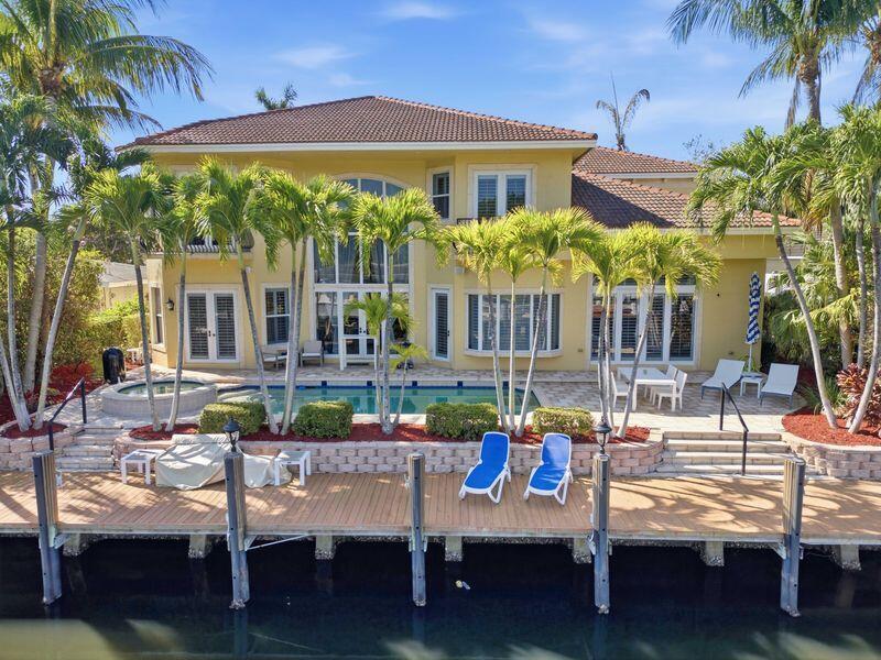 2221 NE 48th Lighthouse Point, FL 33064