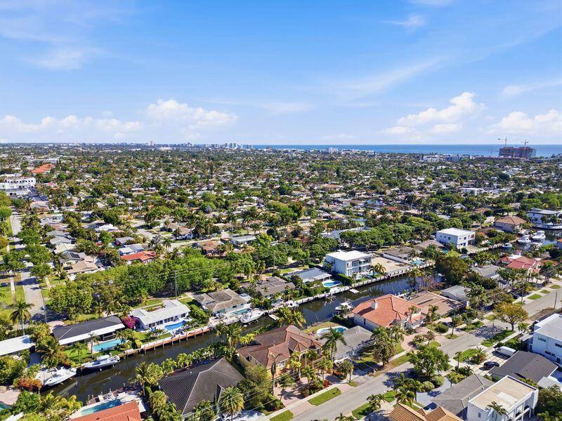 2221 NE 48th Lighthouse Point, FL 33064