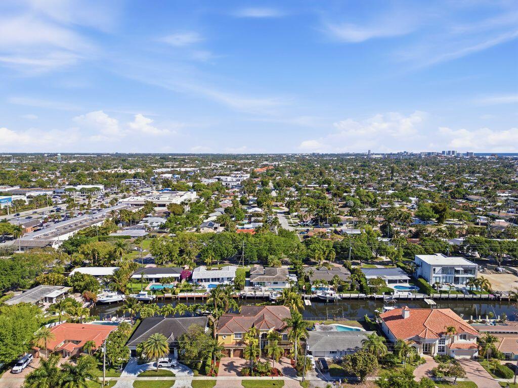 2221 NE 48th Lighthouse Point, FL 33064