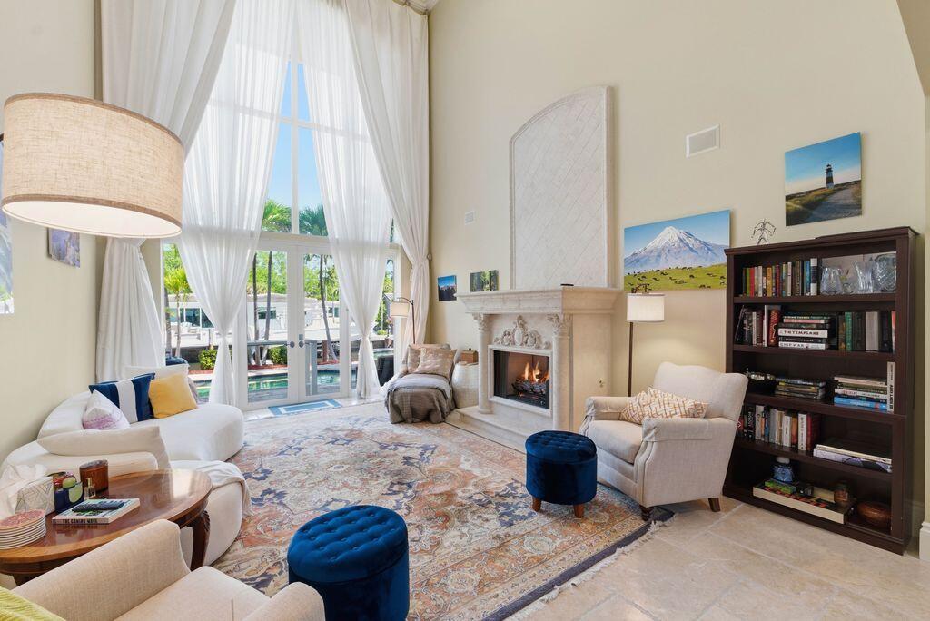 2221 NE 48th Lighthouse Point, FL 33064