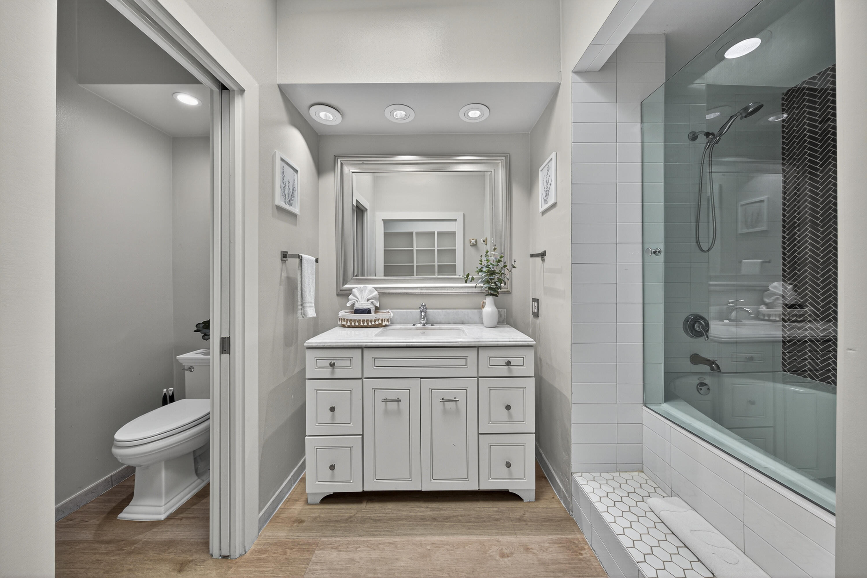 2112 Manatee Fort Lauderdale, FL 33316