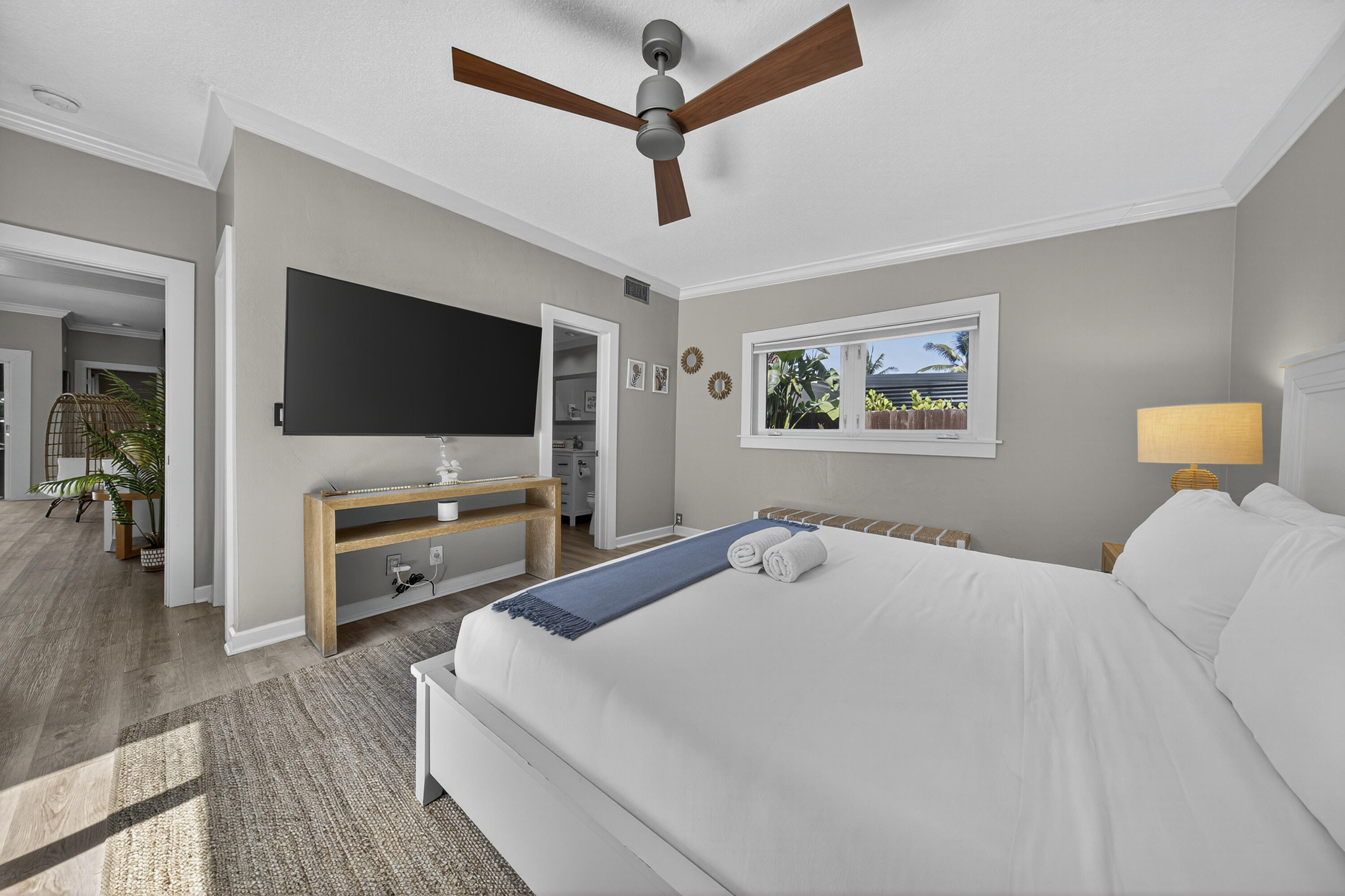 2112 Manatee Fort Lauderdale, FL 33316