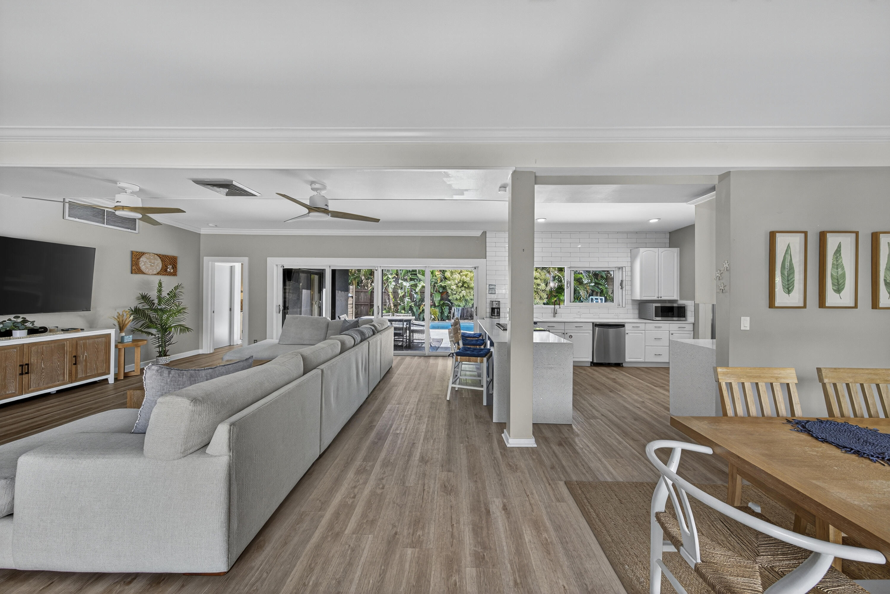 2112 Manatee Fort Lauderdale, FL 33316