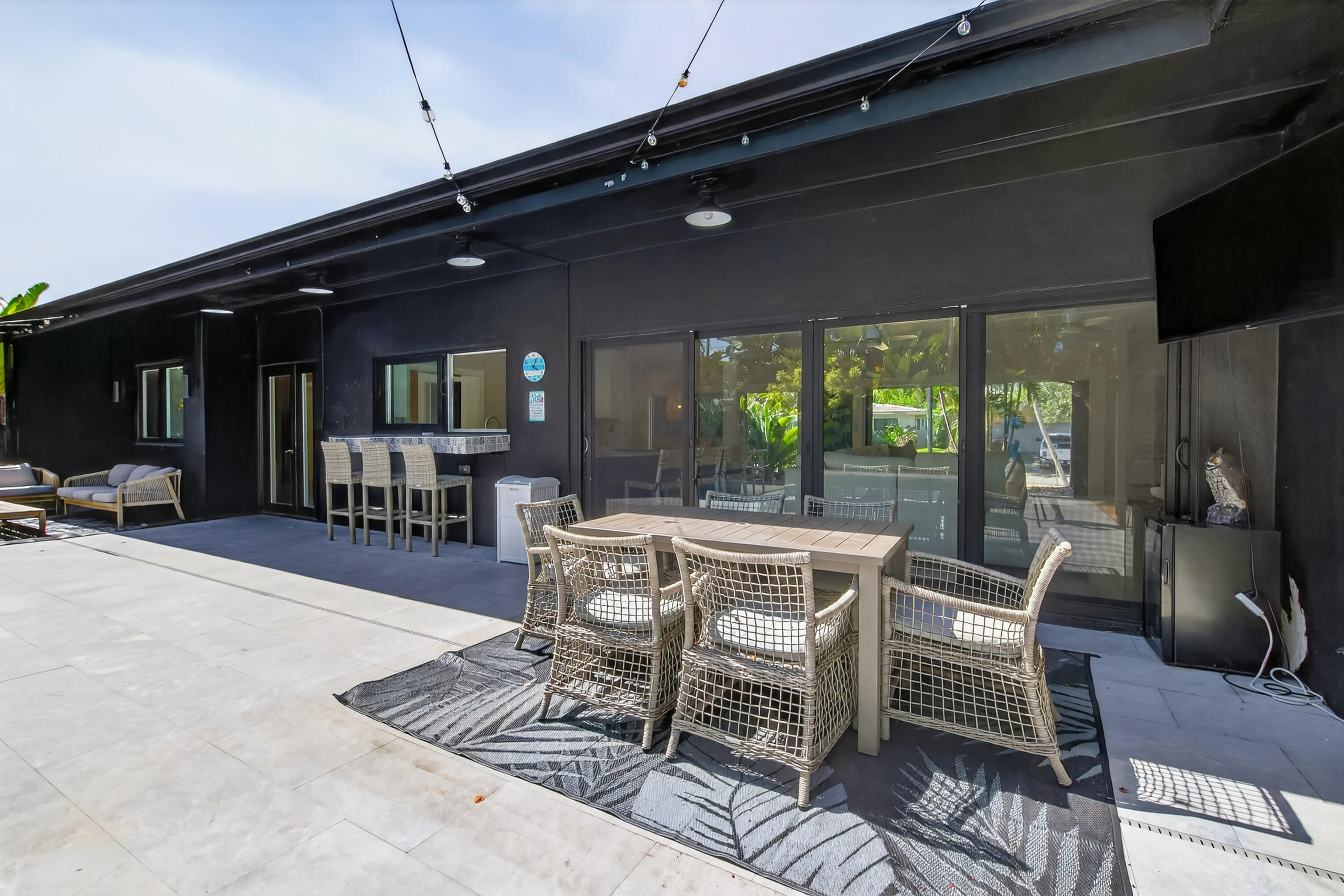 2112 Manatee Fort Lauderdale, FL 33316