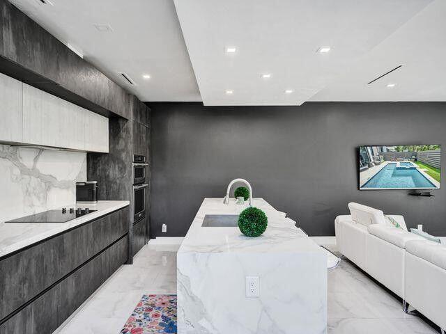 2514 NE 21st #A Fort Lauderdale, FL 33305