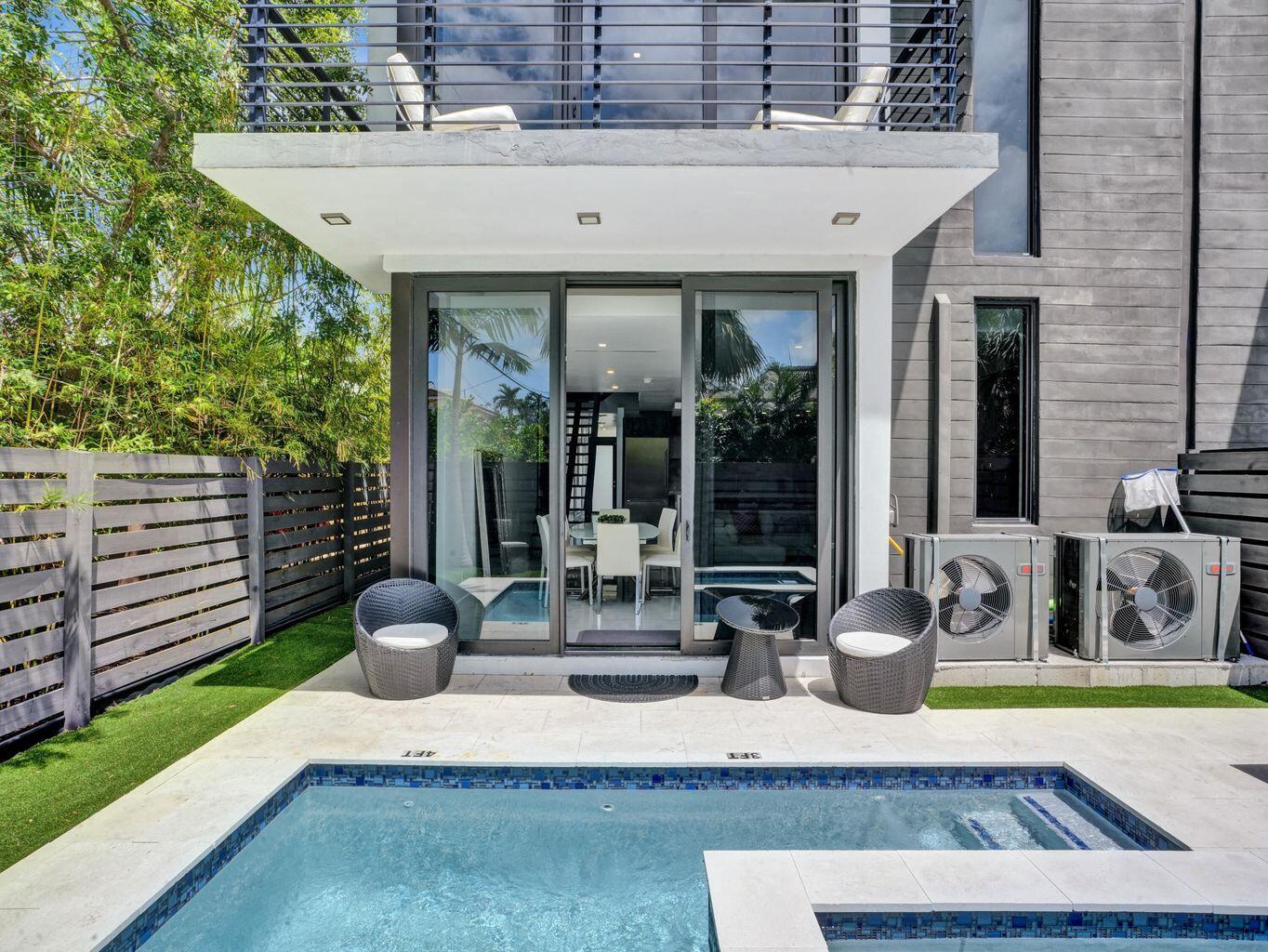 2514 NE 21st #A Fort Lauderdale, FL 33305