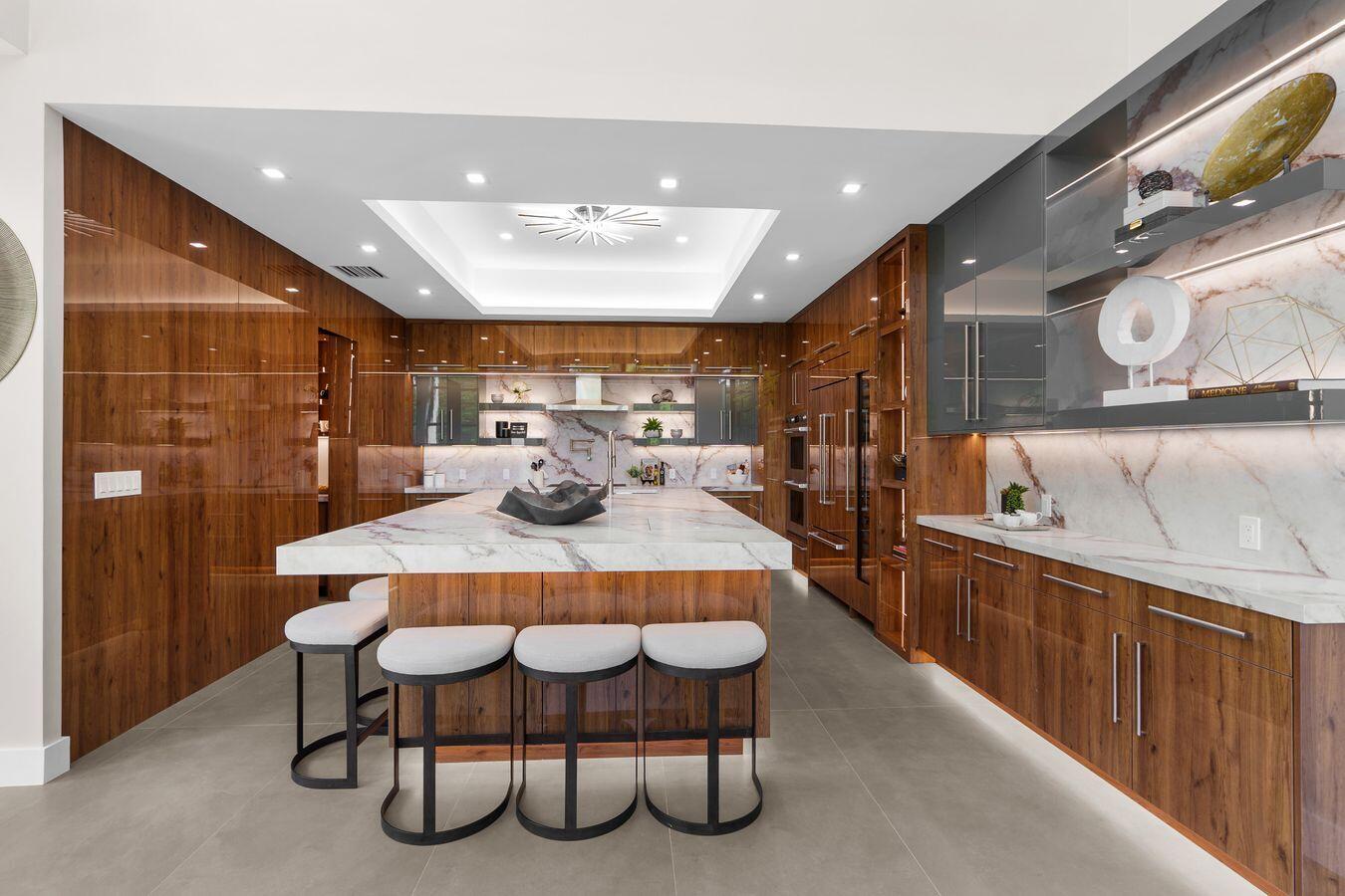 719 SW 11th Fort Lauderdale, FL 33315