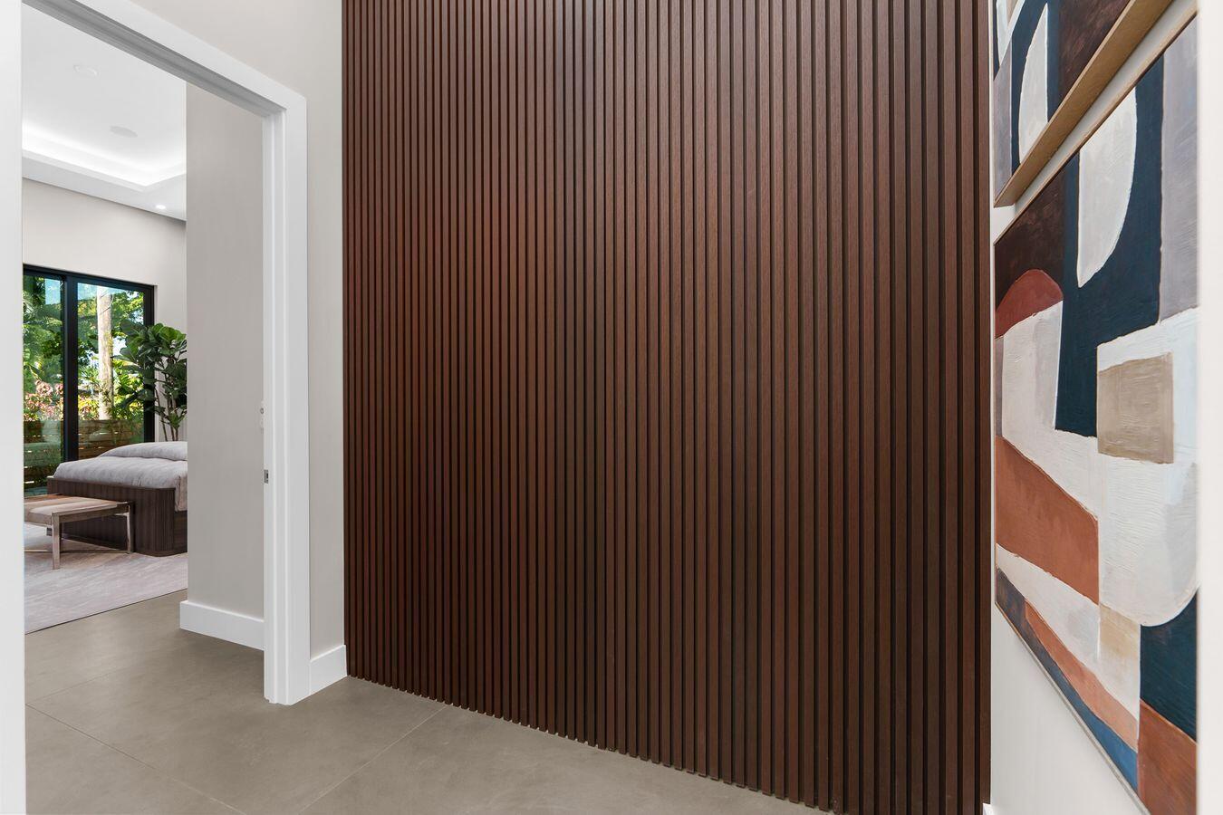 719 SW 11th Fort Lauderdale, FL 33315